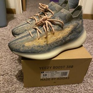 Yeezy 380 mist deadstock